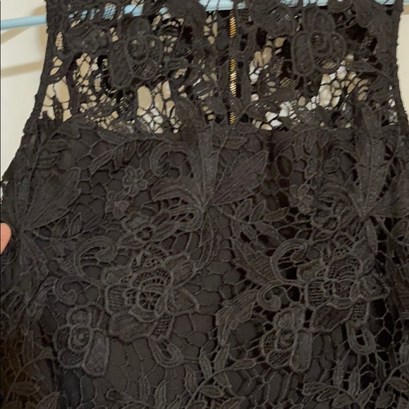 Top - Picture 2 of 6